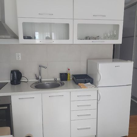 Nikola Ns Apartment Novi Sad Luaran gambar