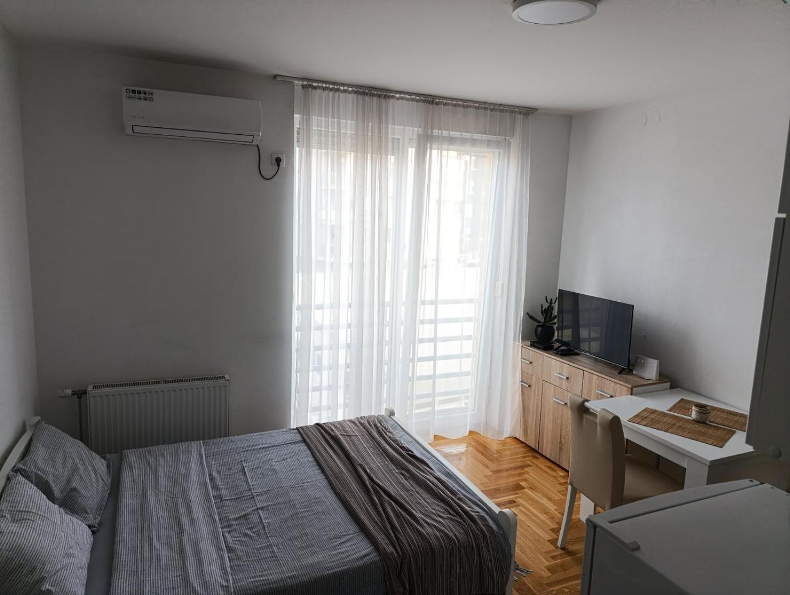 Nikola Ns Apartment Novi Sad Luaran gambar