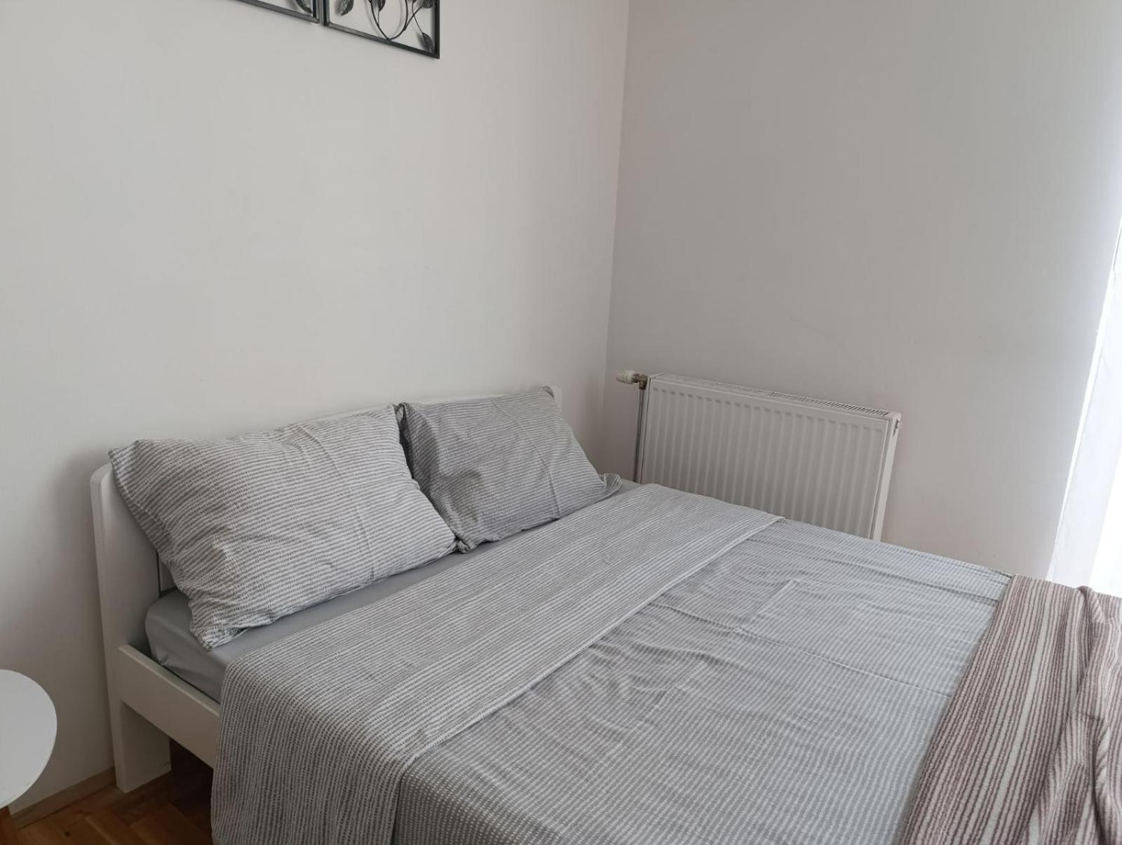Nikola Ns Apartment Novi Sad Luaran gambar